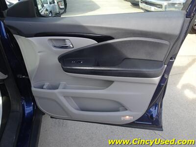 2017 Honda Pilot Touring   - Photo 29 - Cincinnati, OH 45255