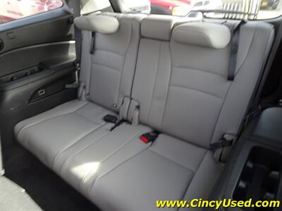 2017 Honda Pilot Touring   - Photo 13 - Cincinnati, OH 45255