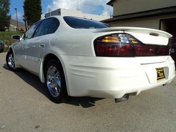 2001 Pontiac Bonneville SSEi   - Photo 12 - Cincinnati, OH 45255