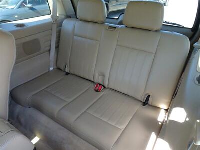 2005 Lincoln Aviator Luxury   - Photo 12 - Cincinnati, OH 45255