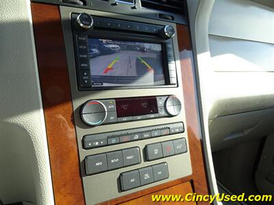 2013 Lincoln Navigator   - Photo 18 - Cincinnati, OH 45255