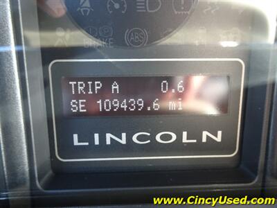 2013 Lincoln Navigator   - Photo 20 - Cincinnati, OH 45255