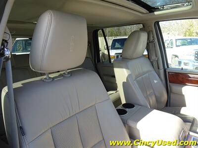 2013 Lincoln Navigator   - Photo 15 - Cincinnati, OH 45255