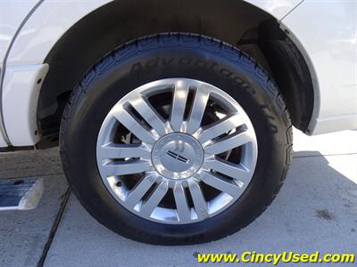 2013 Lincoln Navigator   - Photo 30 - Cincinnati, OH 45255