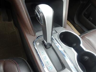 2011 Chevrolet Equinox LT  2.4L I4 AWD - Photo 15 - Cincinnati, OH 45255