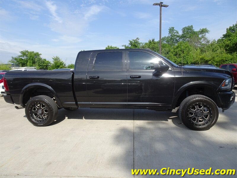 2018 RAM 2500 Laramie Megacab - Photo 3 - Cincinnati, OH 45255