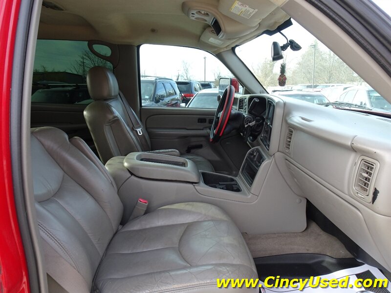 2004 Chevrolet Silverado 2500 LT 4dr Crew Cab LT - Photo 14 - Cincinnati, OH 45255