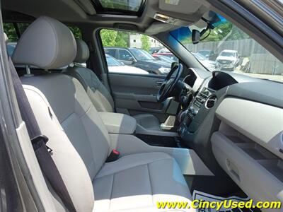 2013 Honda Pilot EX-L w/Navi   - Photo 18 - Cincinnati, OH 45255