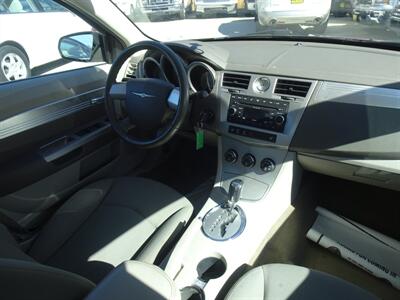 2009 Chrysler Sebring Touring  2.7L V6 FWD - Photo 13 - Cincinnati, OH 45255