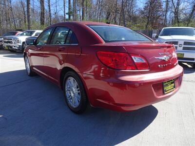 2009 Chrysler Sebring Touring  2.7L V6 FWD - Photo 8 - Cincinnati, OH 45255