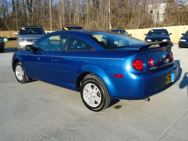 2005 Chevrolet Cobalt LS for sale in Cincinnati, OH