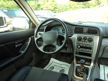 2005 Subaru Baja   - Photo 7 - Cincinnati, OH 45255