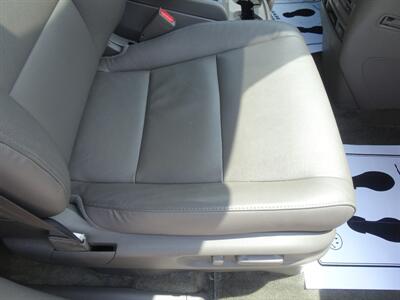 2015 Honda Odyssey Touring Elite   - Photo 29 - Cincinnati, OH 45255