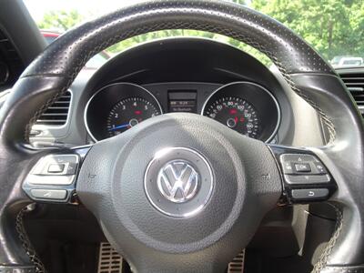 2013 Volkswagen Golf R   - Photo 18 - Cincinnati, OH 45255