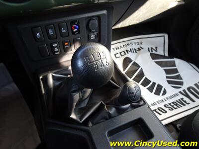 2014 Toyota FJ Cruiser   - Photo 18 - Cincinnati, OH 45255