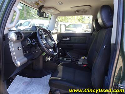 2014 Toyota FJ Cruiser   - Photo 12 - Cincinnati, OH 45255