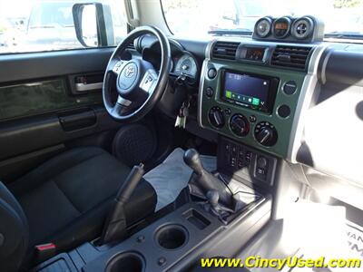 2014 Toyota FJ Cruiser   - Photo 16 - Cincinnati, OH 45255