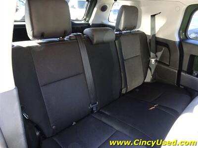 2014 Toyota FJ Cruiser   - Photo 17 - Cincinnati, OH 45255