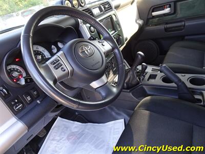 2014 Toyota FJ Cruiser   - Photo 13 - Cincinnati, OH 45255