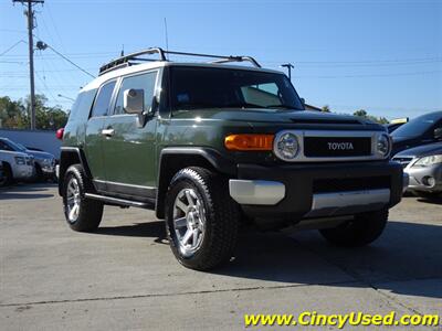 2014 Toyota FJ Cruiser   - Photo 4 - Cincinnati, OH 45255