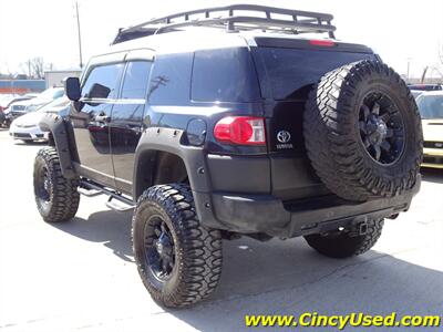 2007 Toyota FJ Cruiser   - Photo 9 - Cincinnati, OH 45255