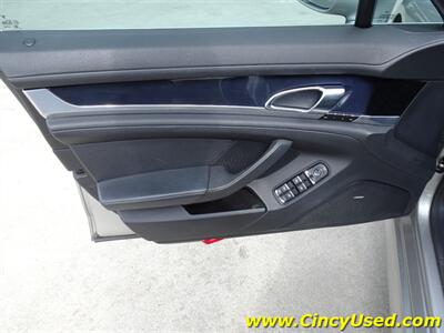 2010 Porsche Panamera 4S   - Photo 27 - Cincinnati, OH 45255