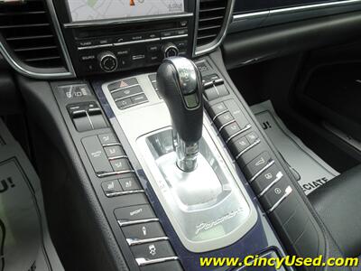 2010 Porsche Panamera 4S   - Photo 17 - Cincinnati, OH 45255