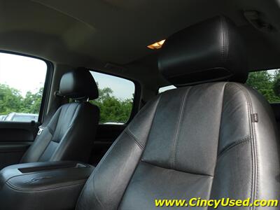 2013 Chevrolet Silverado 2500 LT   - Photo 11 - Cincinnati, OH 45255