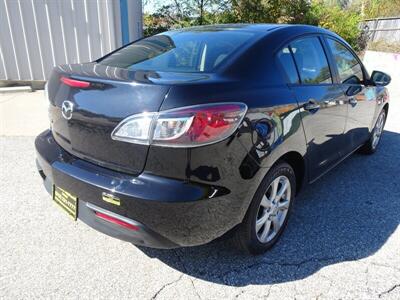 2011 Mazda Mazda3 i Touring   - Photo 22 - Cincinnati, OH 45255