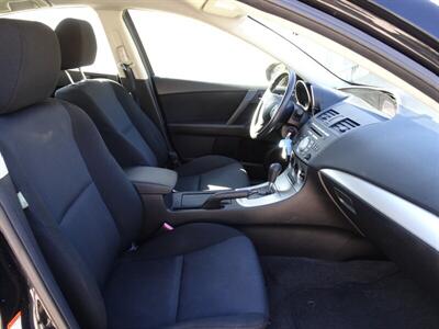 2011 Mazda Mazda3 i Touring   - Photo 38 - Cincinnati, OH 45255