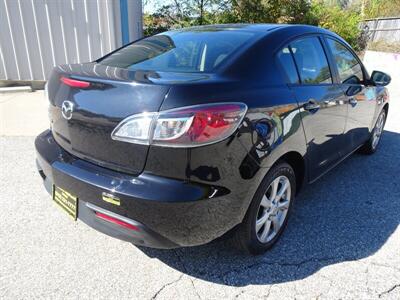 2011 Mazda Mazda3 i Touring   - Photo 11 - Cincinnati, OH 45255