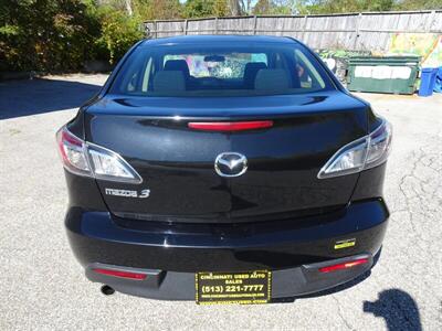 2011 Mazda Mazda3 i Touring   - Photo 9 - Cincinnati, OH 45255