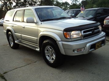 2000 Toyota 4Runner Limited   - Photo 1 - Cincinnati, OH 45255