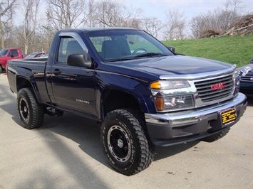 2004 GMC Canyon SL   - Photo 1 - Cincinnati, OH 45255