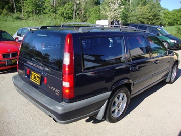 1998 Volvo V70 XC   - Photo 5 - Cincinnati, OH 45255