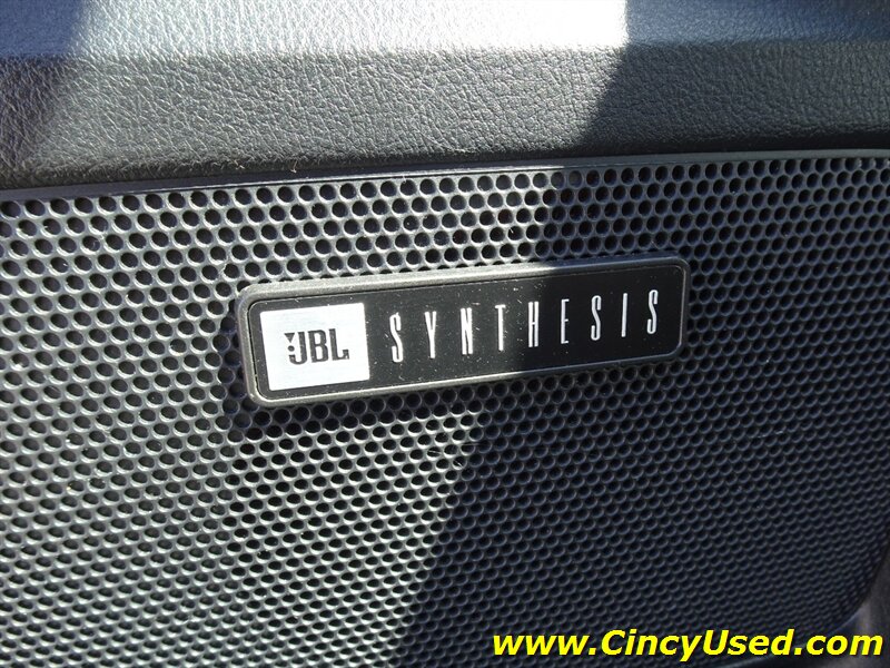 2010 Toyota Sequoia Platinum - Photo 28 - Cincinnati, OH 45255