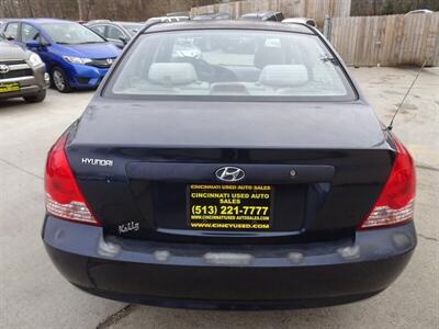 2006 Hyundai Elantra Limited  I4 FWD - Photo 10 - Cincinnati, OH 45255