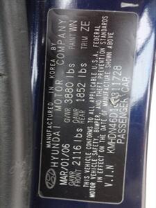 2006 Hyundai Elantra Limited  I4 FWD - Photo 58 - Cincinnati, OH 45255