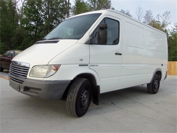 2004 Dodge 2500 Sprinter Vans Super High Ceiling   - Photo 11 - Cincinnati, OH 45255