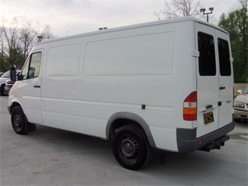 2004 Dodge 2500 Sprinter Vans Super High Ceiling   - Photo 4 - Cincinnati, OH 45255