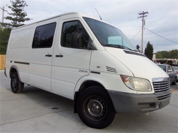 2004 Dodge 2500 Sprinter Vans Super High Ceiling   - Photo 10 - Cincinnati, OH 45255