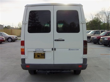 2004 Dodge 2500 Sprinter Vans Super High Ceiling   - Photo 5 - Cincinnati, OH 45255