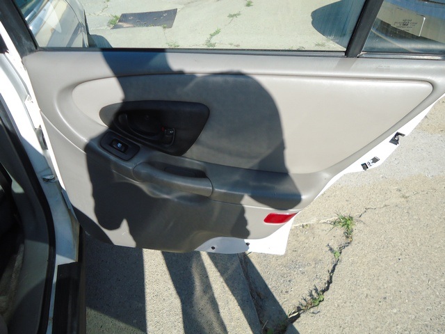 2005 Chevrolet Malibu Classic - Photo 23 - Cincinnati, OH 45255