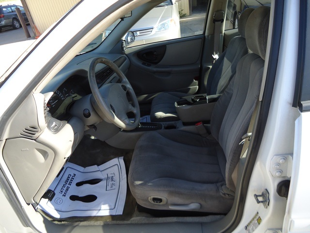 2005 Chevrolet Malibu Classic - Photo 14 - Cincinnati, OH 45255