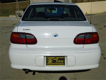 2005 Chevrolet Malibu Classic   - Photo 5 - Cincinnati, OH 45255