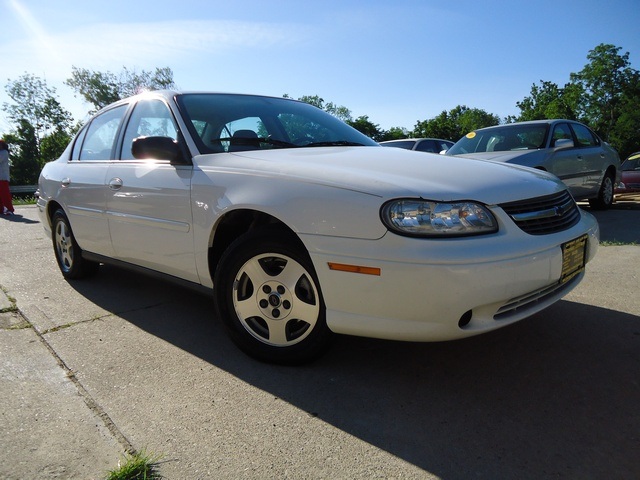 2005 Chevrolet Malibu Classic - Photo 10 - Cincinnati, OH 45255