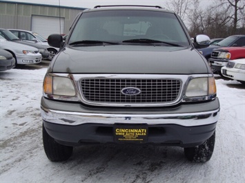 1999 Ford Expedition XLT   - Photo 2 - Cincinnati, OH 45255