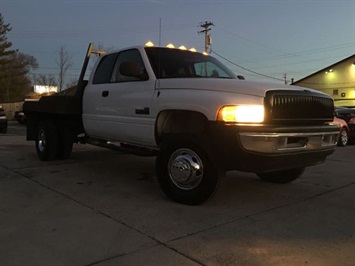 2000 Dodge Ram Pickup 3500 ST   - Photo 10 - Cincinnati, OH 45255