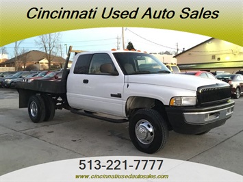 2000 Dodge Ram Pickup 3500 ST   - Photo 1 - Cincinnati, OH 45255