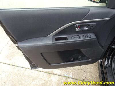 2012 Mazda MAZDA5 Grand Touring - Photo 31 - Cincinnati, OH 45255